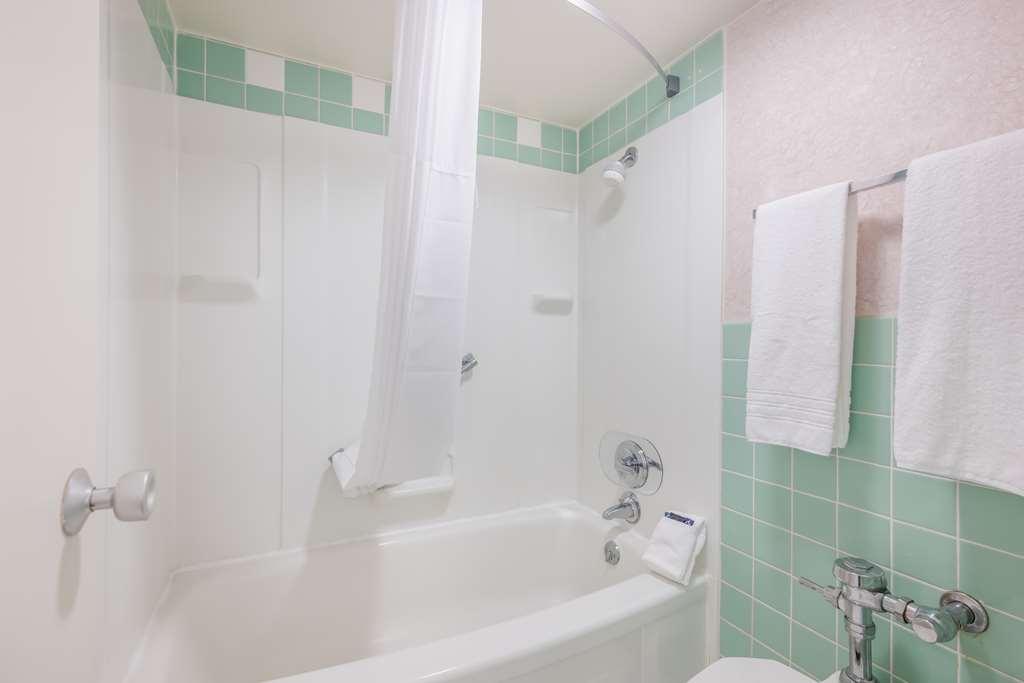 Americas Best Value Inn St. Joseph At I-29 Exterior foto