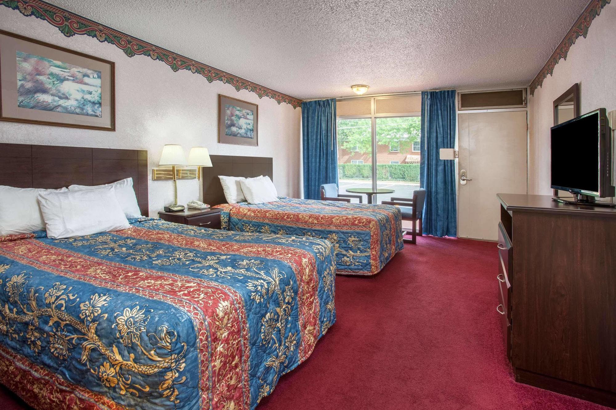 Americas Best Value Inn St. Joseph At I-29 Exterior foto