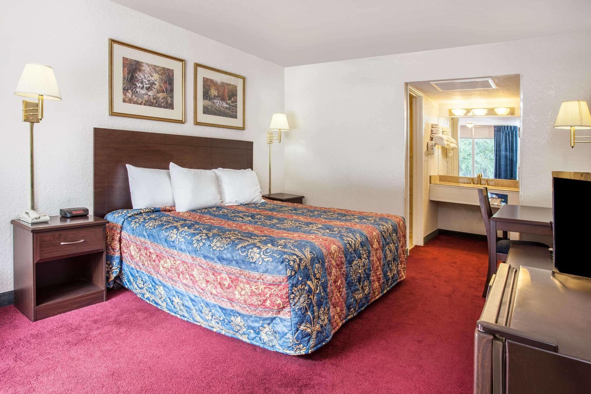 Americas Best Value Inn St. Joseph At I-29 Exterior foto